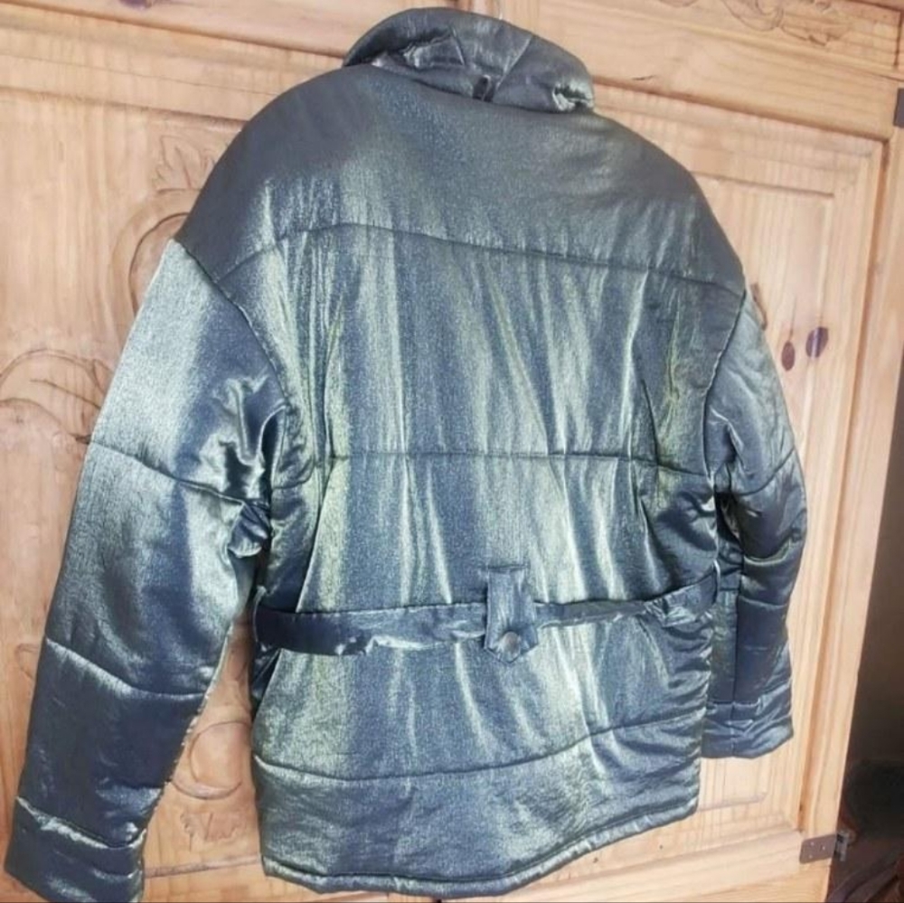 Womens Coat - Picture 2 of 4